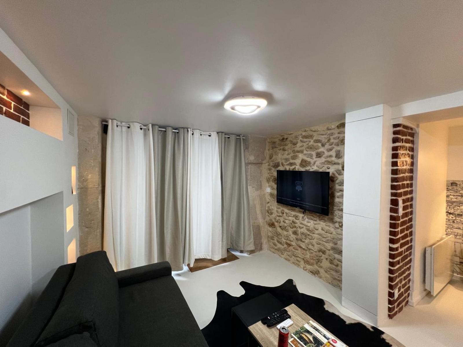 Appartement Design Quartier Montmartre-Sacre-Coeur! Paris Xviiie Екстер'єр фото
