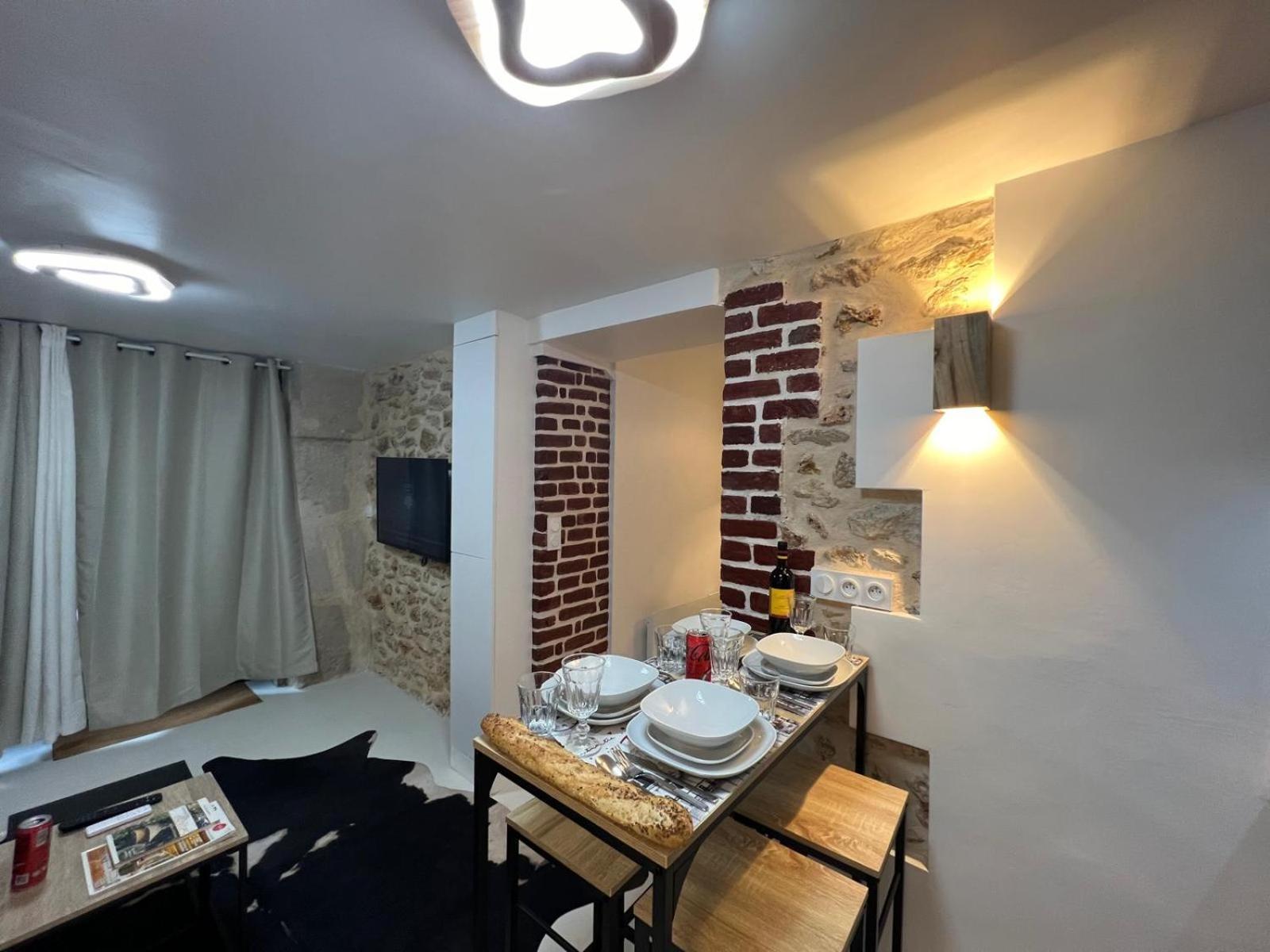 Appartement Design Quartier Montmartre-Sacre-Coeur! Paris Xviiie Екстер'єр фото